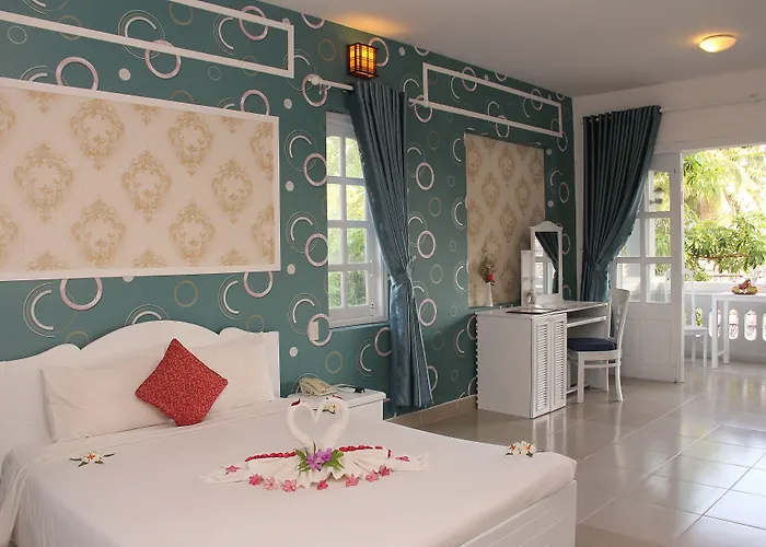 Khu nghỉ mát Little Paris Phan Thiết
